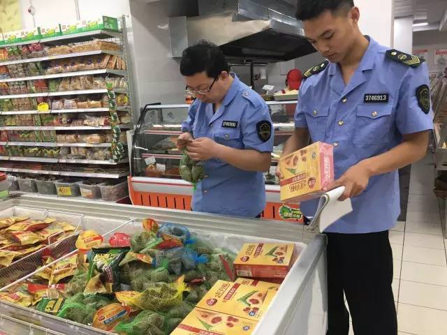 食藥一線丨榮成市食藥監(jiān)局開展端午食品安全專項(xiàng)檢查